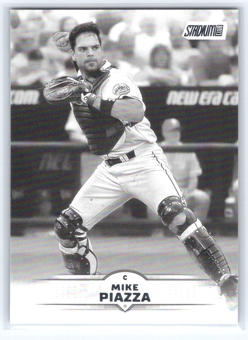 2021 Stadium Club #154 Mike Piazza Black & White