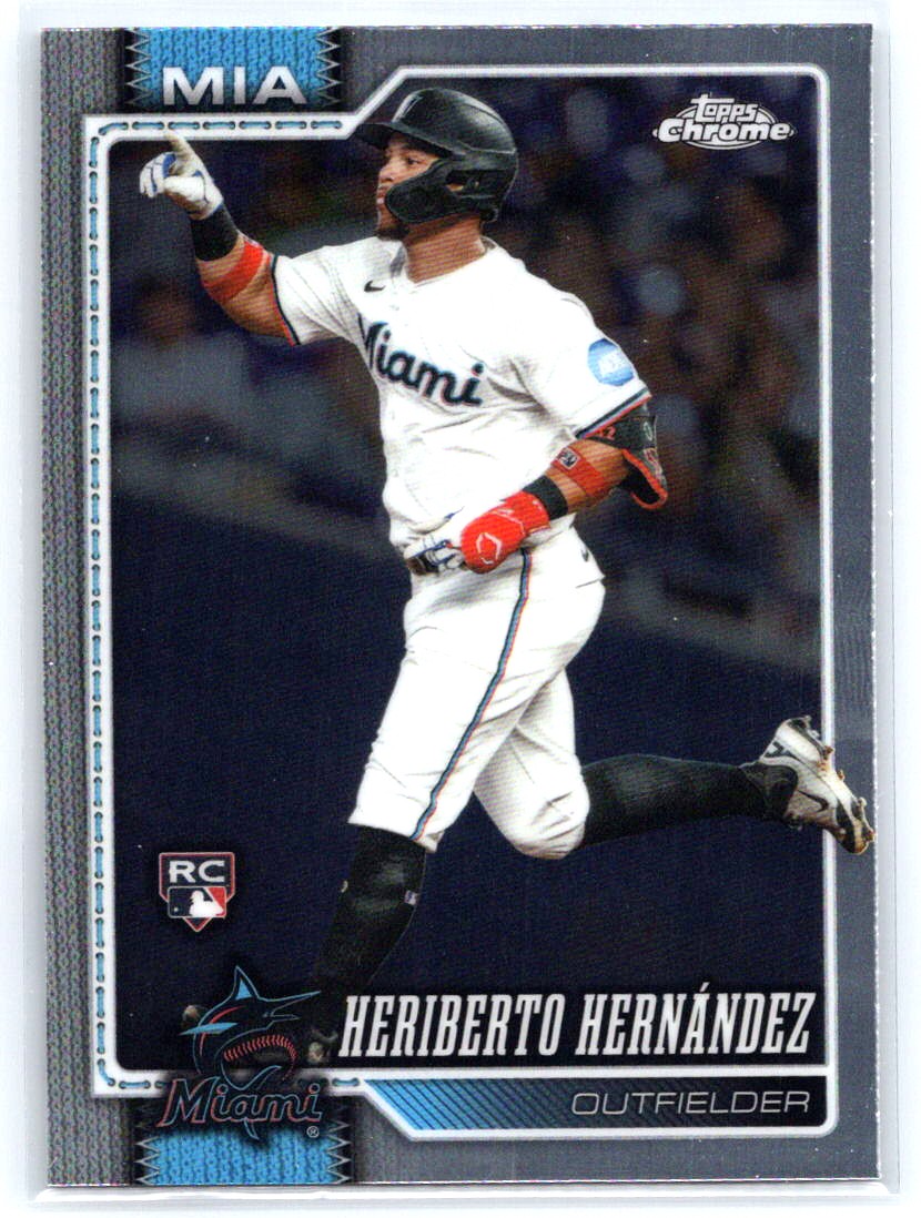 2026 Topps Chrome #19 Heriberto Hernández