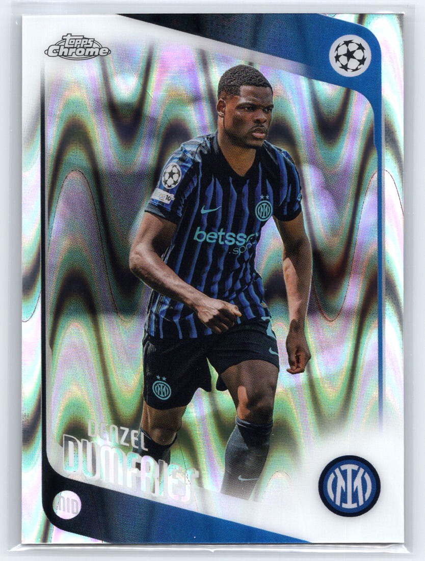 2025-26 Topps Chrome UEFA #145 Denzel Dumfries Raywave Refractor