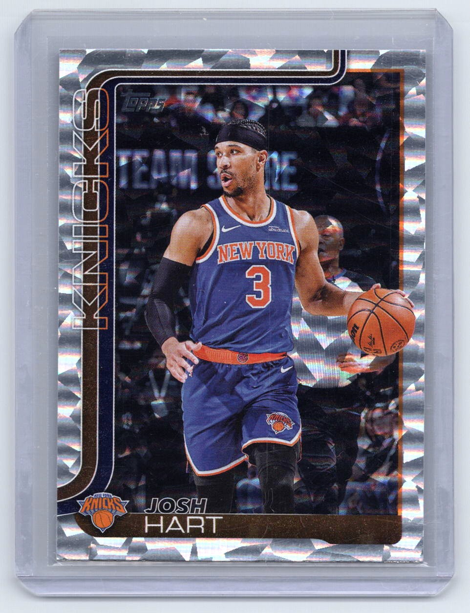 2025-26 Topps #16 Josh Hart Diamante
