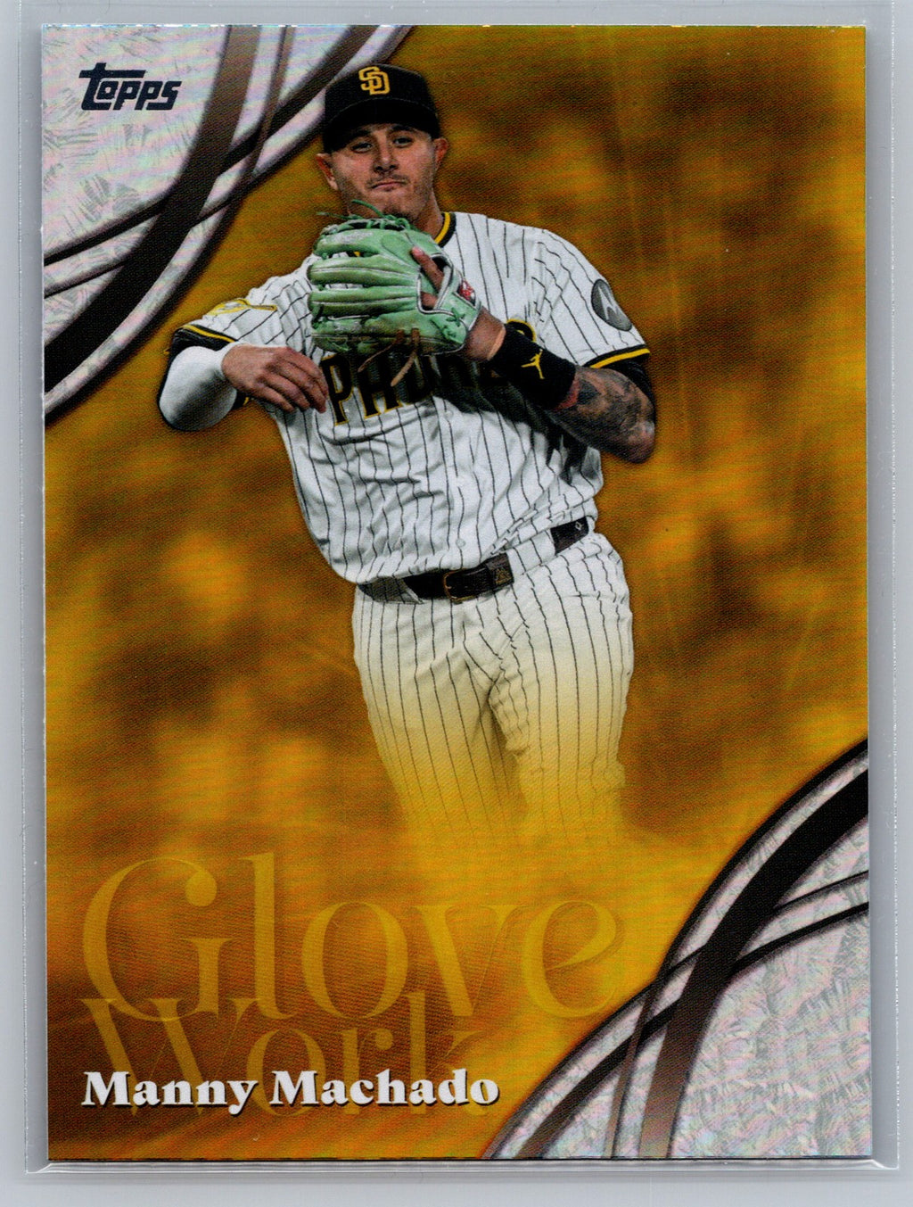 2026 Topps #GW-17 Manny Machado Glove Work